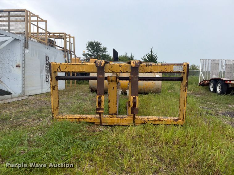 Caterpillar Wheel Loader Forks - photo 4