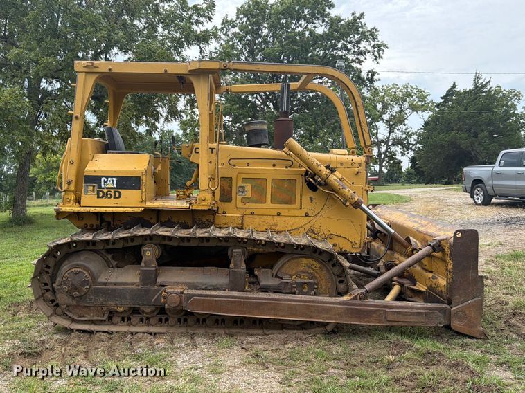 1983 Caterpillar D6D Dozer - photo 4