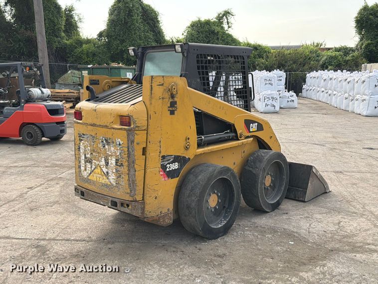 2012 Caterpillar 236B3 Skid Steer Loader - photo 5