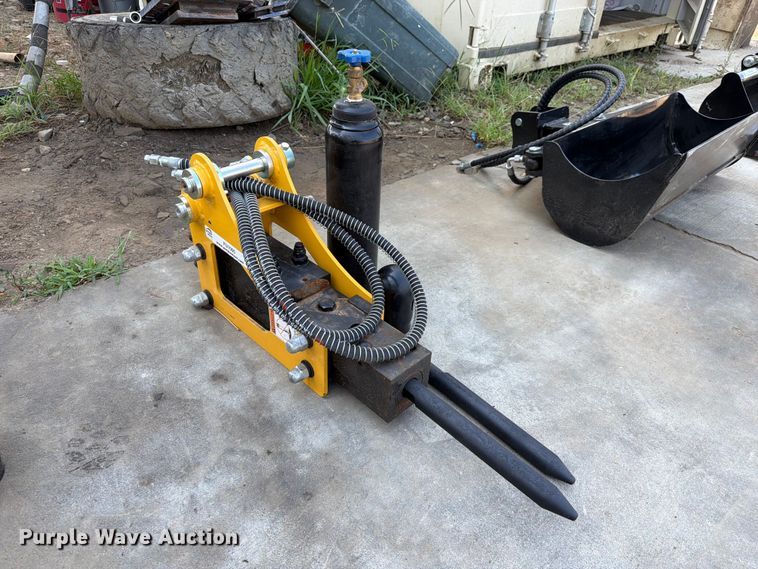 Typhon 0.8-2.5 Ton Breaker - photo 3