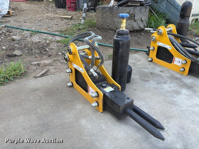 Typhon 0.8-2.5 Ton Breaker - photo 3