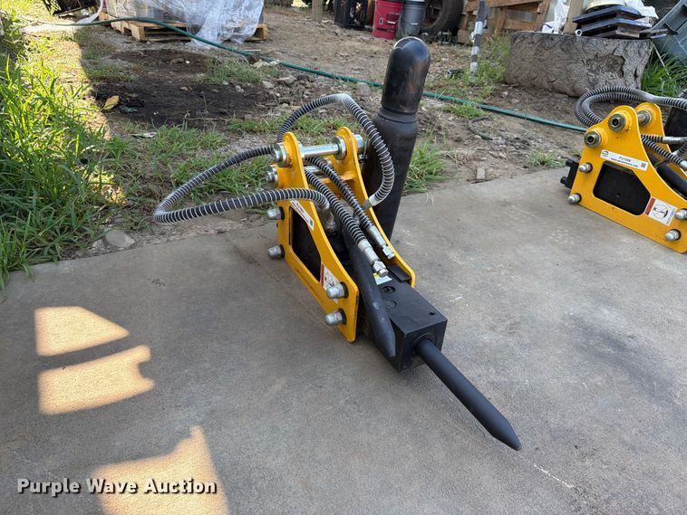 Typhon 0.8-2.5 Ton Breaker - photo 3