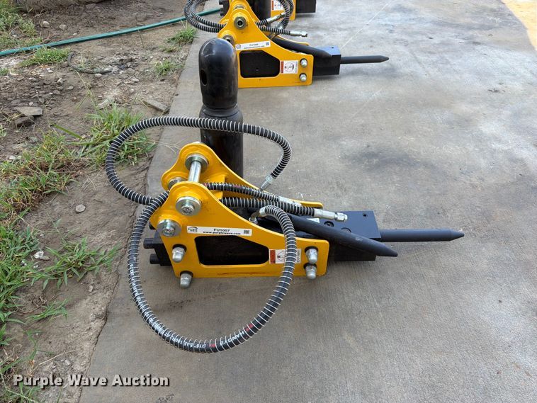 Typhon 0.8-2.5 Ton Breaker - photo 4
