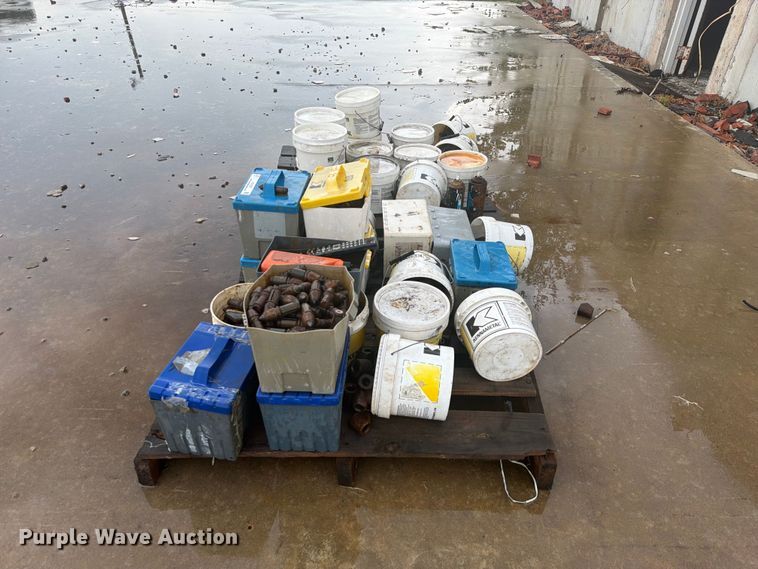 (2) Pallets Of Bits - photo 2