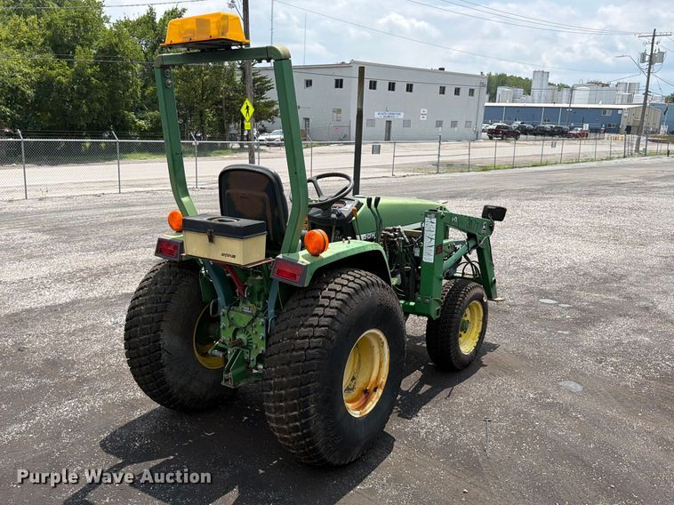 John Deere 790 Tractor - photo 5
