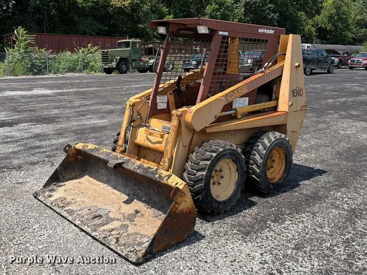 Case 1840 Skid Steer Loader