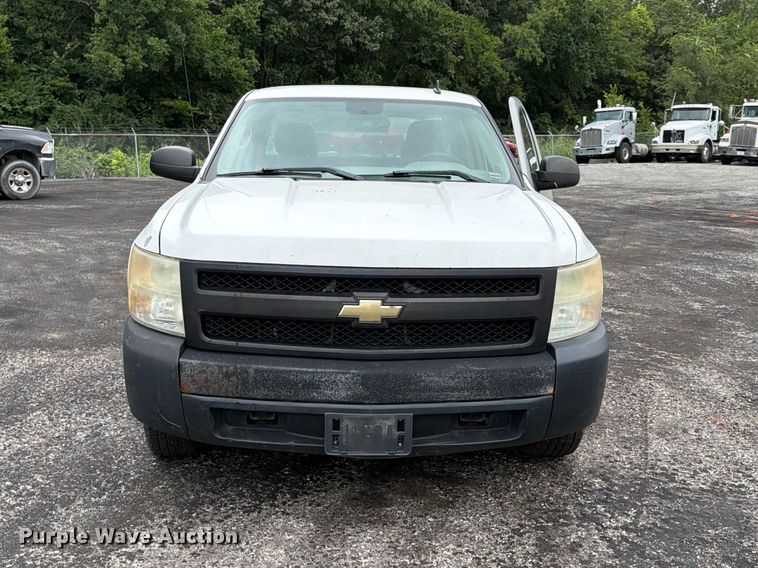 2009 Chevrolet Silverado 1500 Ext. Cab Pickup Truck - photo 2