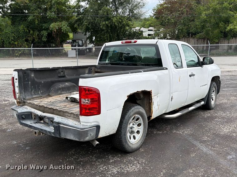 2009 Chevrolet Silverado 1500 Ext. Cab Pickup Truck - photo 5