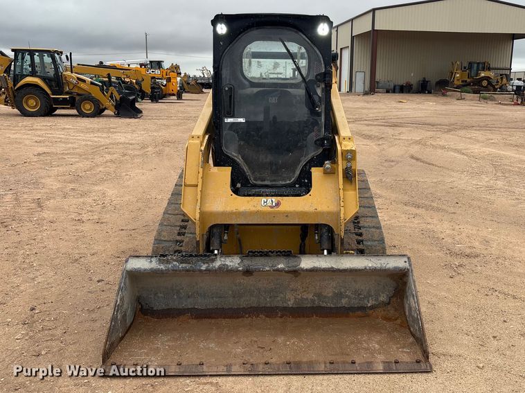 2023 Caterpillar 259D3 Tracked Skid Steer Loader - photo 2