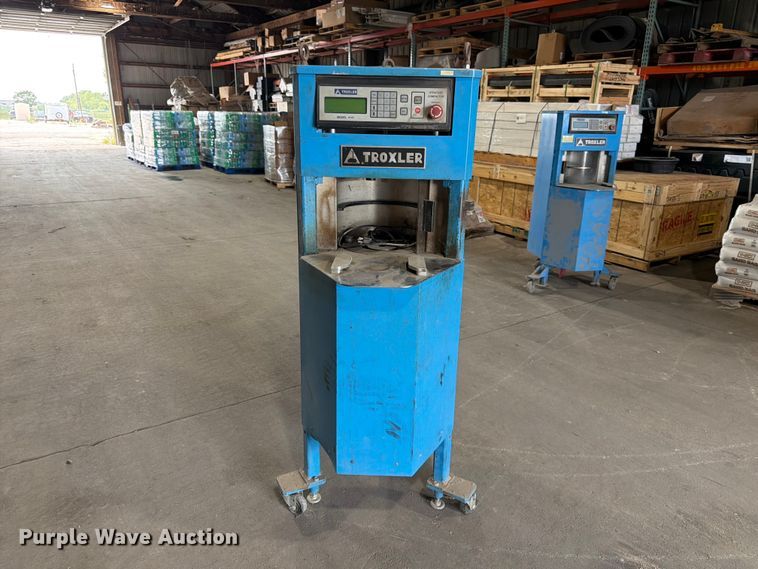 2007 Troxler 4141 Gyratory Compactor - photo 2
