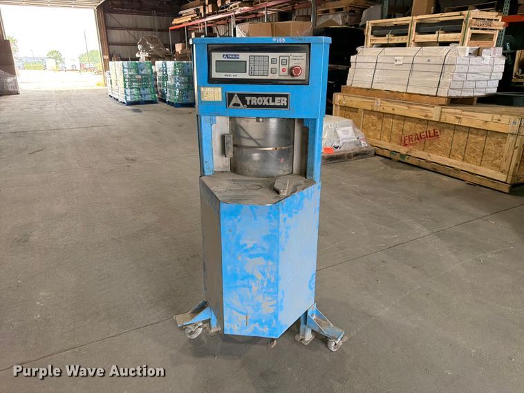 Troxler 4141 Gyratory Compactor - photo 2