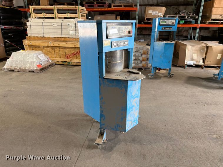 Troxler 4141 Gyratory Compactor - photo 3