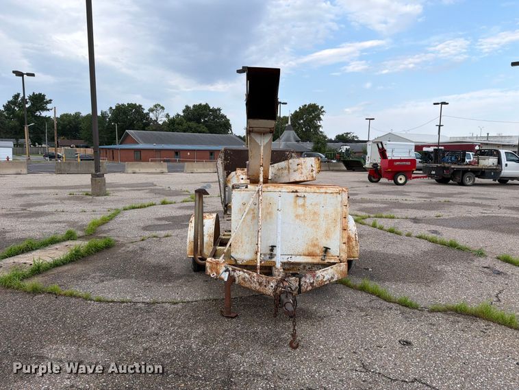 Wayne 16T318 Wood Chipper - photo 2