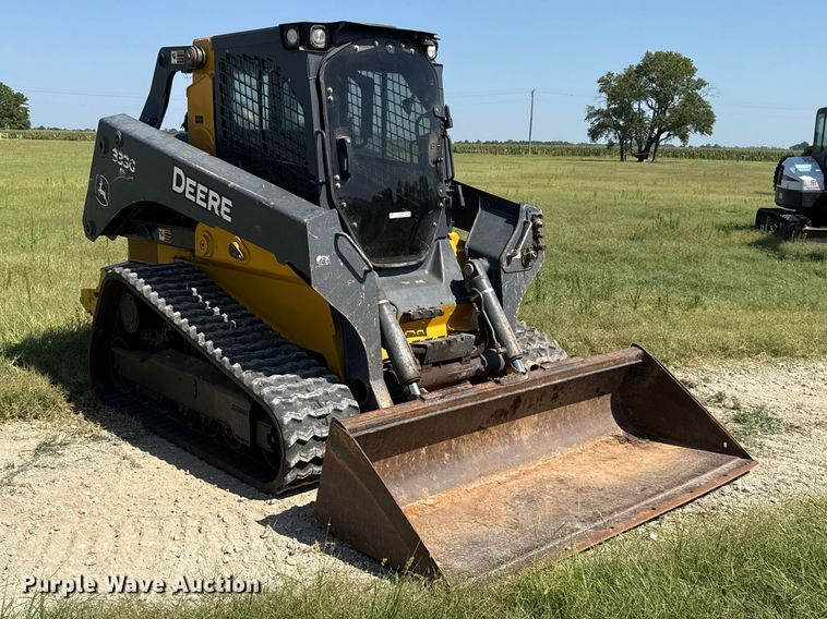 2016 John Deere 333G Tracked Skid Steer Loader - photo 3