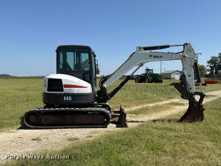 2011 Bobcat E45 Mini Excavator - photo 4