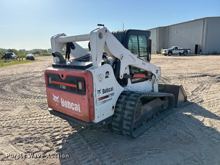2016 Bobcat T750 Tracked Skid Steer Loader - photo 5