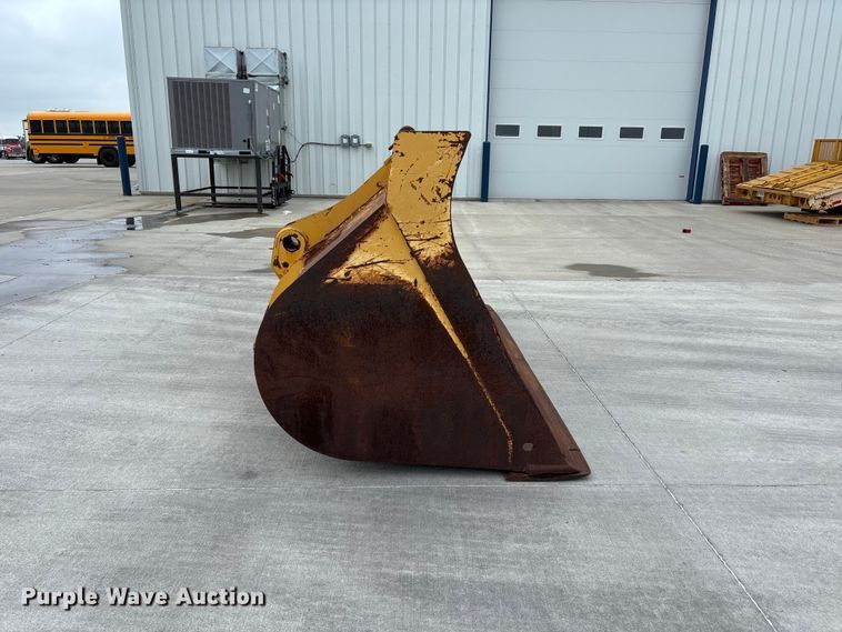 John Deere Loader Bucket - photo 4