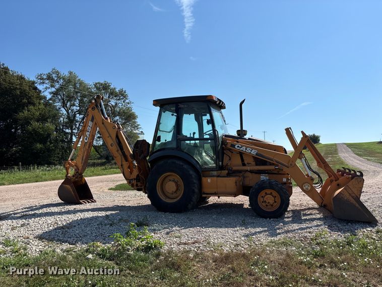 2001 Case 580 Super M Backhoe - photo 4
