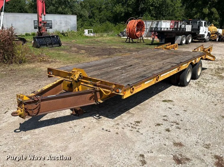 1993 CZ Engineering CZ32KT Equipment Trailer
