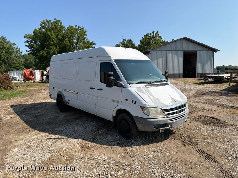 2005 Dodge Sprinter Van - photo 3