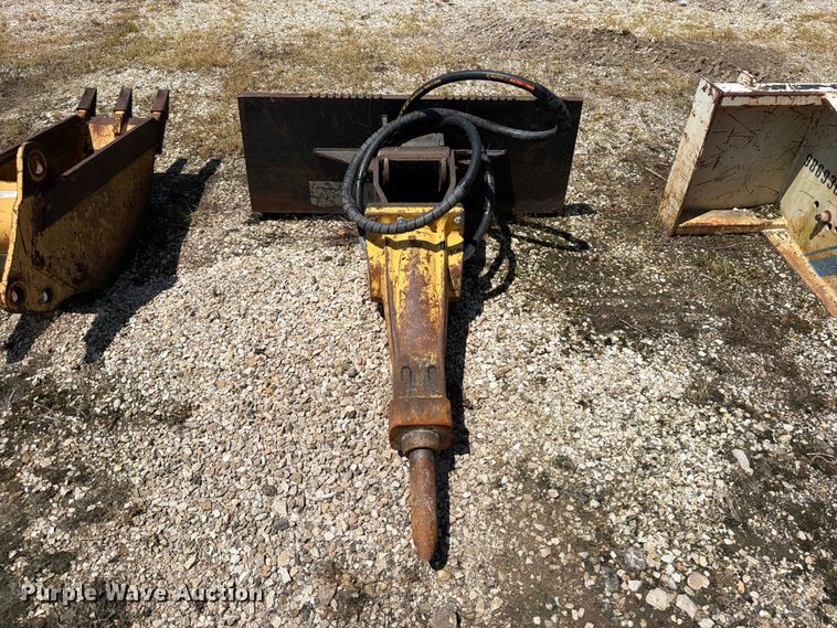 Atlas Copco SBU 230 Skid Steer Breaker - photo 2