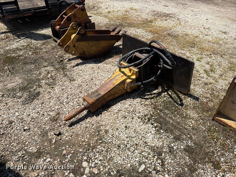 Atlas Copco SBU 230 Skid Steer Breaker - photo 3