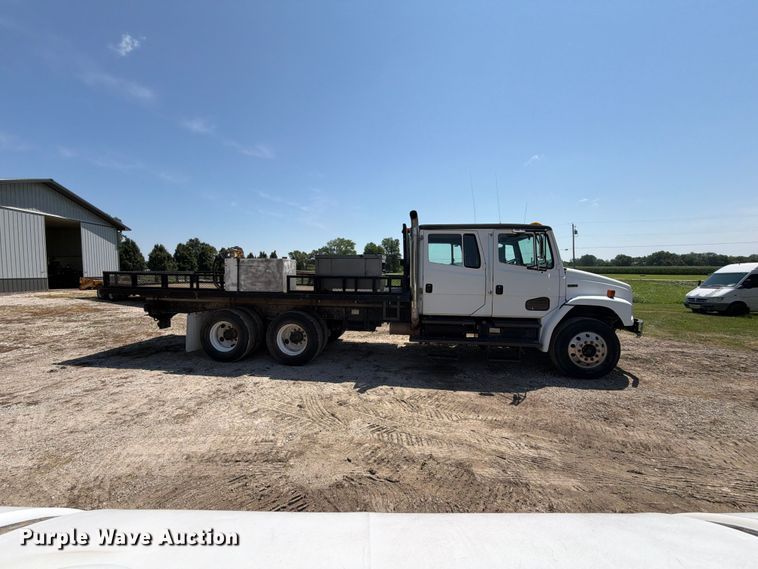 2003 Freightliner FL80 Crew Cab Flatbed Truck - photo 4