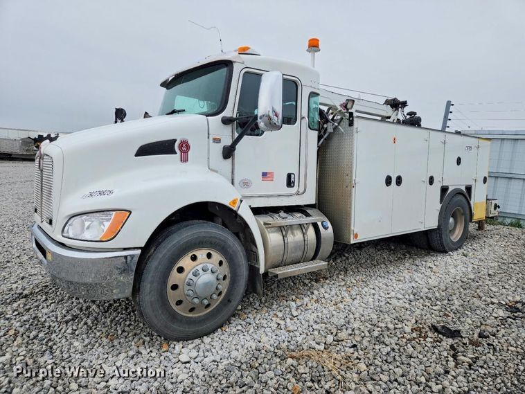 2021 Kenworth T370 Utility / Service Truck - photo 2