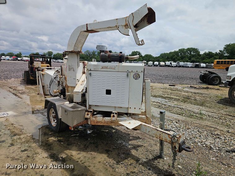 2010 Bandit 200 Wood Chipper - photo 3