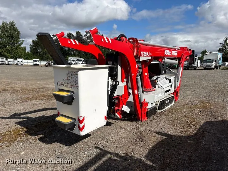 2025 Altec TC89A.Plus Tracked Boom Lift