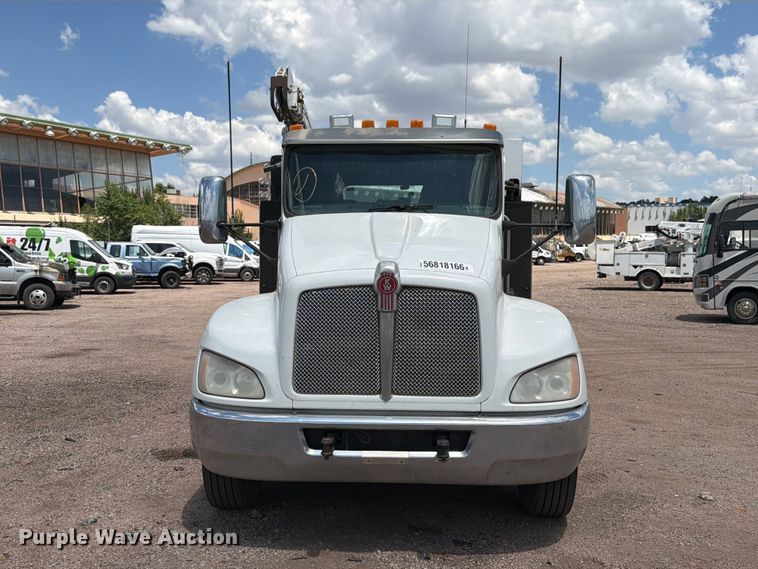 2015 Kenworth T370 Utility / Service Truck - photo 2