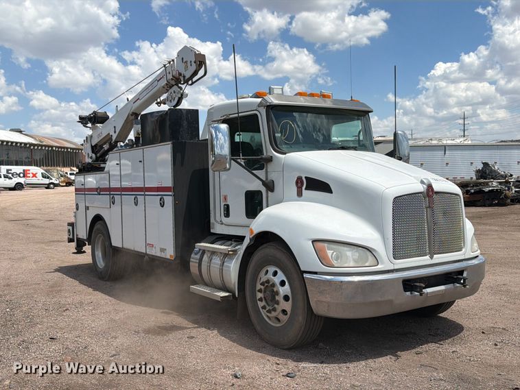 2015 Kenworth T370 Utility / Service Truck - photo 3