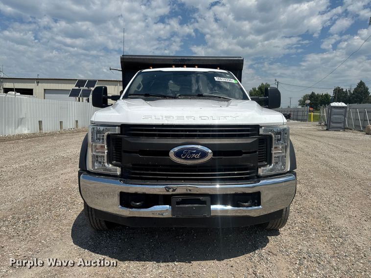 2019 Ford F550 Super Duty Dump Truck - photo 2