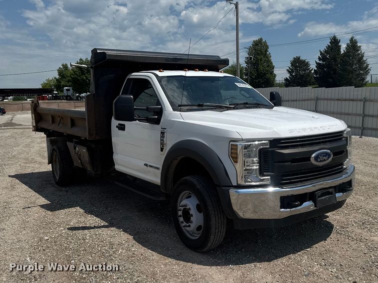 2019 Ford F550 Super Duty Dump Truck - photo 3
