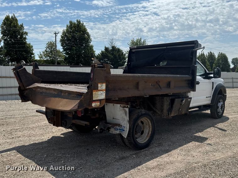 2019 Ford F550 Super Duty Dump Truck - photo 5