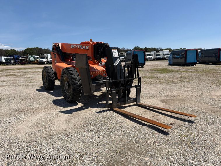 2018 JLG SkyTrak 10054 Telehandler - photo 3