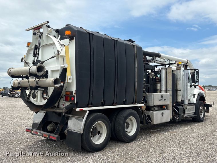 2018 International 7600 Sewer Jetter Truck - photo 5