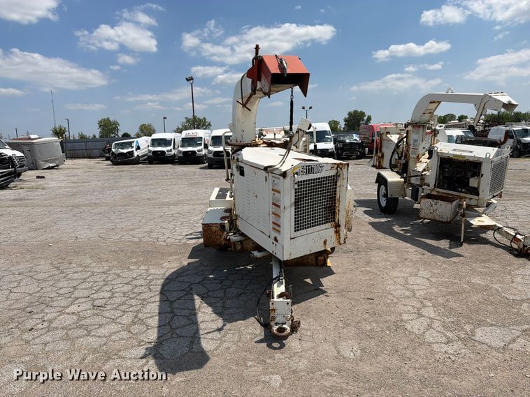 2010 Morbark M12D Wood Chipper - photo 2