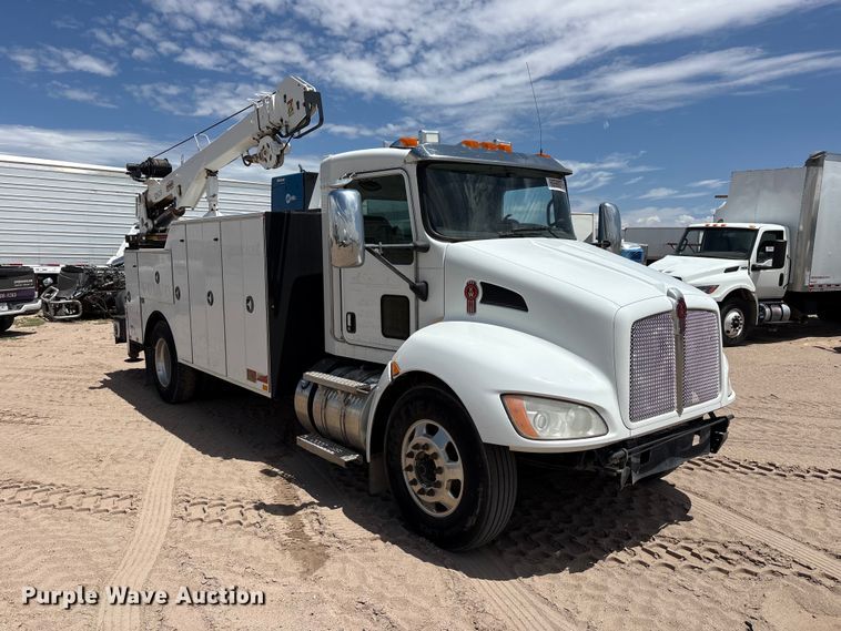 2013 Kenworth T370 Utility / Service Truck - photo 3