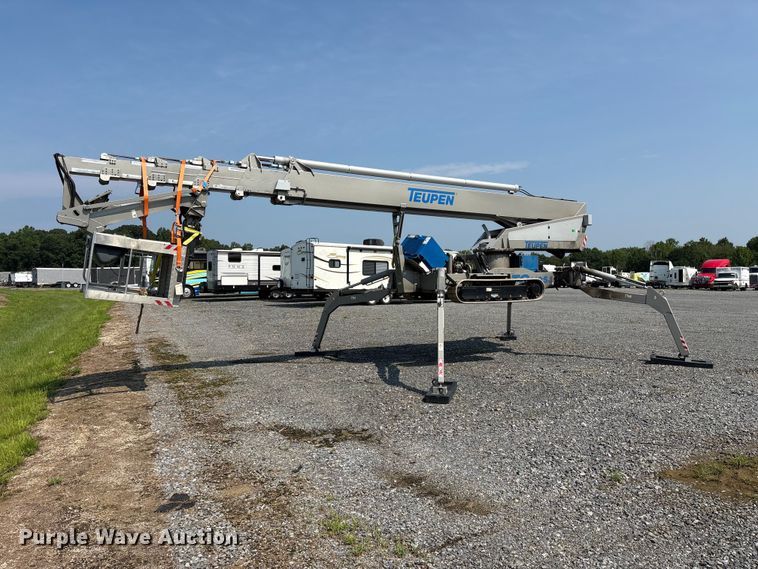 2022 Teupen TC110SJ Tracked Boom Lift - photo 5