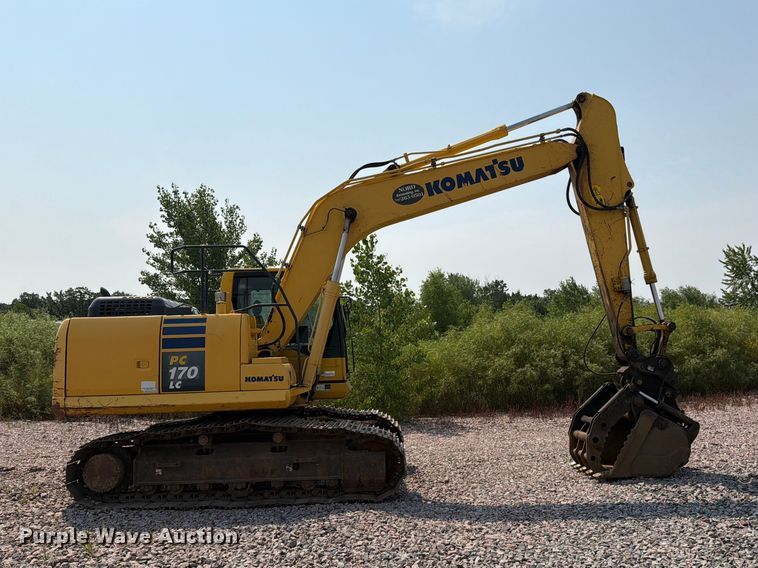 2017 Komatsu PC170LC-10 Excavator - photo 4