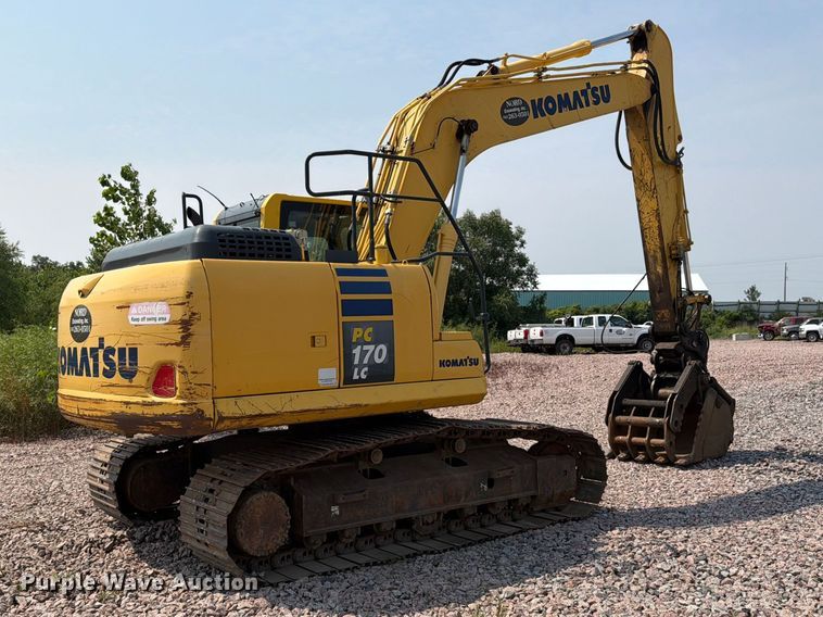 2017 Komatsu PC170LC-10 Excavator - photo 5