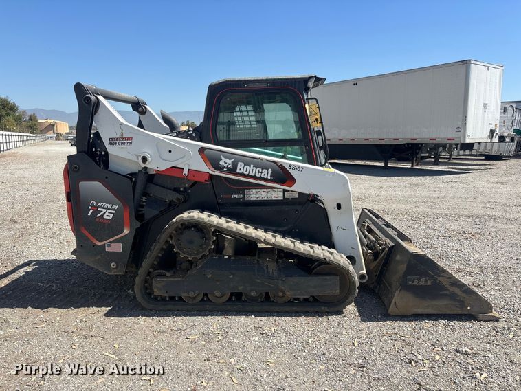 2022 Bobcat T76 Tracked Skid Steer Loader - photo 4