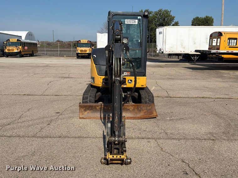 2015 John Deere 35G Mini Excavator - photo 2