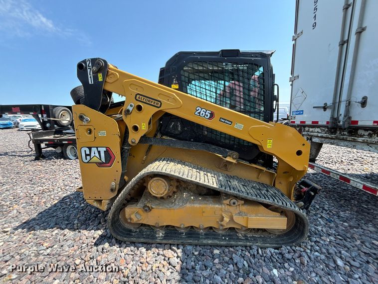 2025 Caterpillar 265 Tracked Skid Steer Loader - photo 5