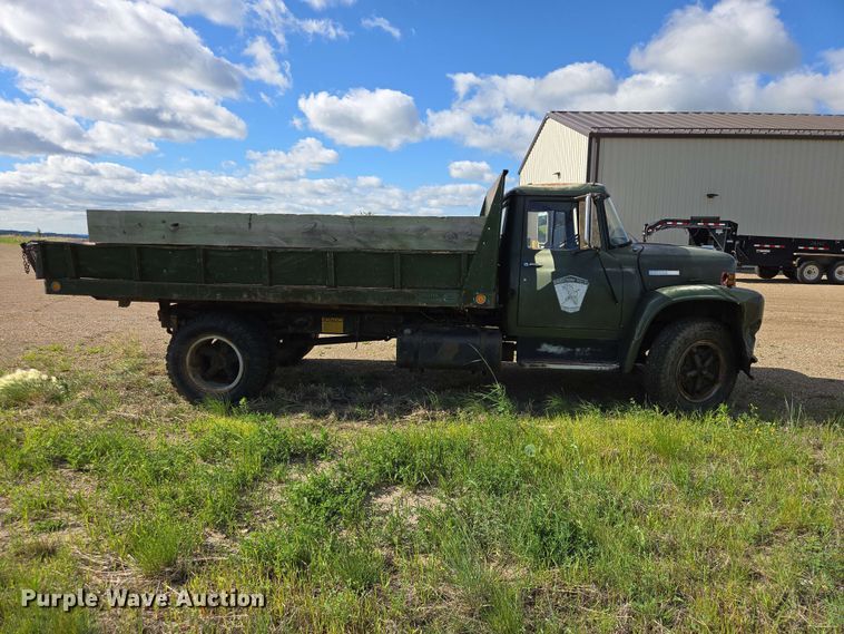 1978 International 1600 Dump Truck - photo 4