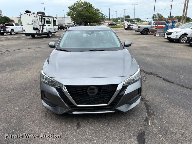 2021 Nissan Sentra - photo 2
