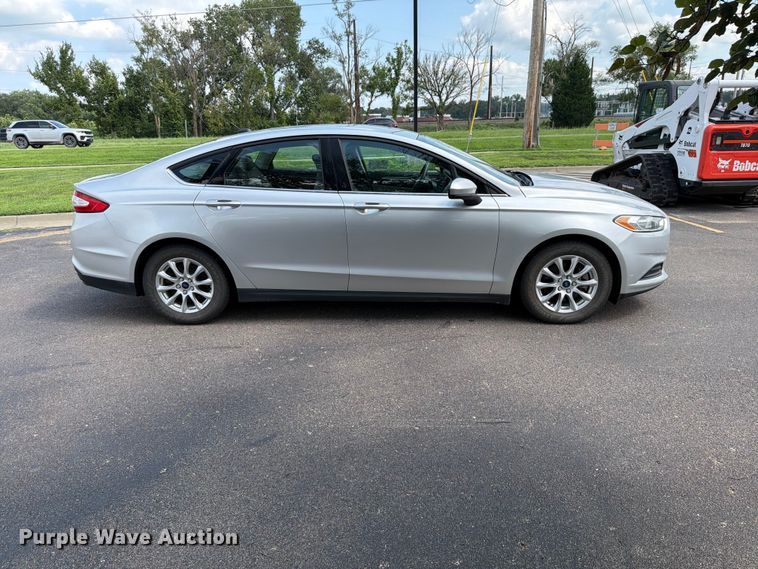 2016 Ford Fusion - photo 4