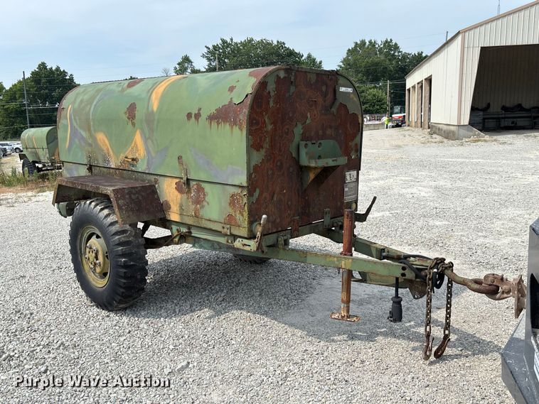 1996 Elliot Machine Works PTO-3007 Tool Trailer - photo 2