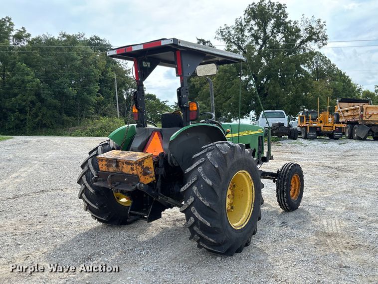 2003 John Deere 5320 Tractor - photo 5